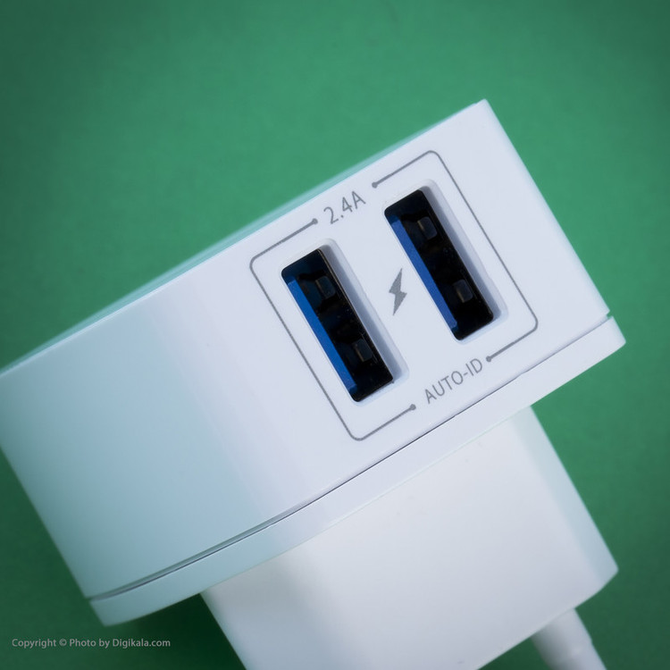 شارژر دیواری دینیک مدل DN-227 به همراه کابل MicroUSB